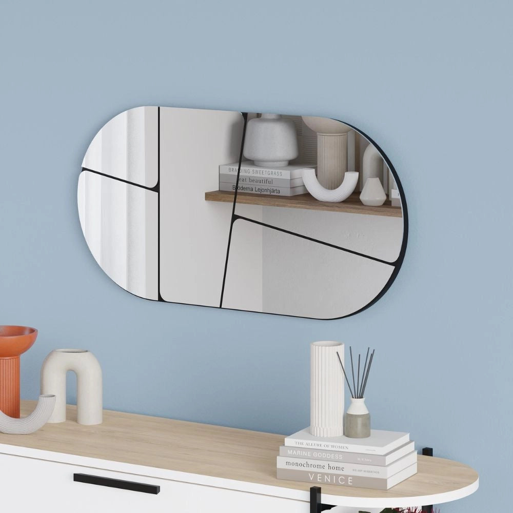 Specchio ovale da parete Otis con design astratto e fondo nero 80x40H