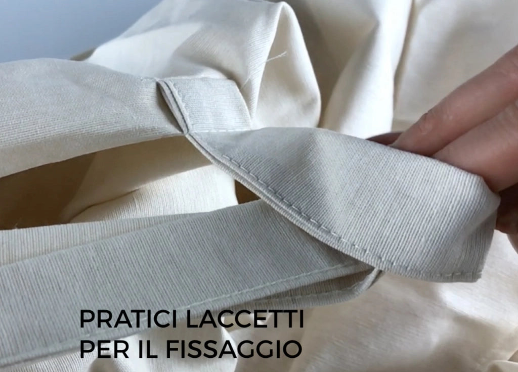 Copridivano Fodera Telo Protezione Divano Con Laccetti Fiocco Varie Fantasie - 2 Posti - Prez Beige