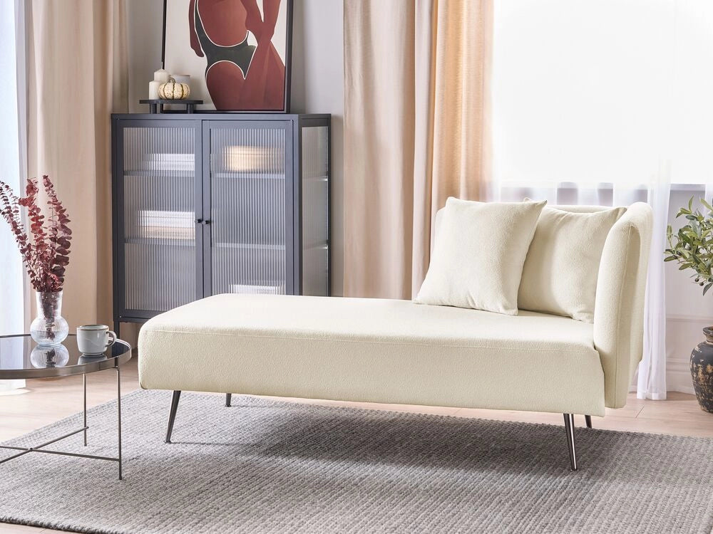 Chaise Lounge Bianco Destra in bouclè con cuscini decorativi Gambe in metallo Soggiorno di design moderno