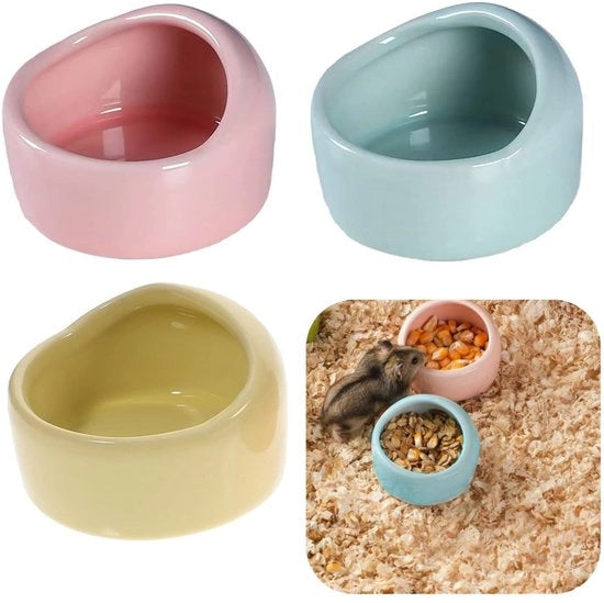 Tre scatole per alimenti per animali domestici - Scatola per hamster – Scatola per pappagallo – Bacino per cavia acqua – Scatola per gatto – Scatole ceramica inclinate – Per hamster, chinchilla, pappagallo, gatti, piccoli animali (6 x 4 cm – Vari colori)