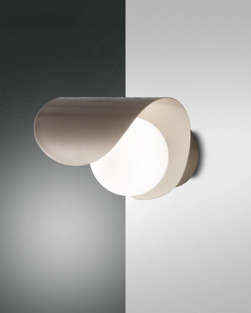 ADRIA APPLIQUE ORO OPACO A LED 3000K - 6W - 540 lm ORIENTABILE IP20 IN METALLO E VETRO