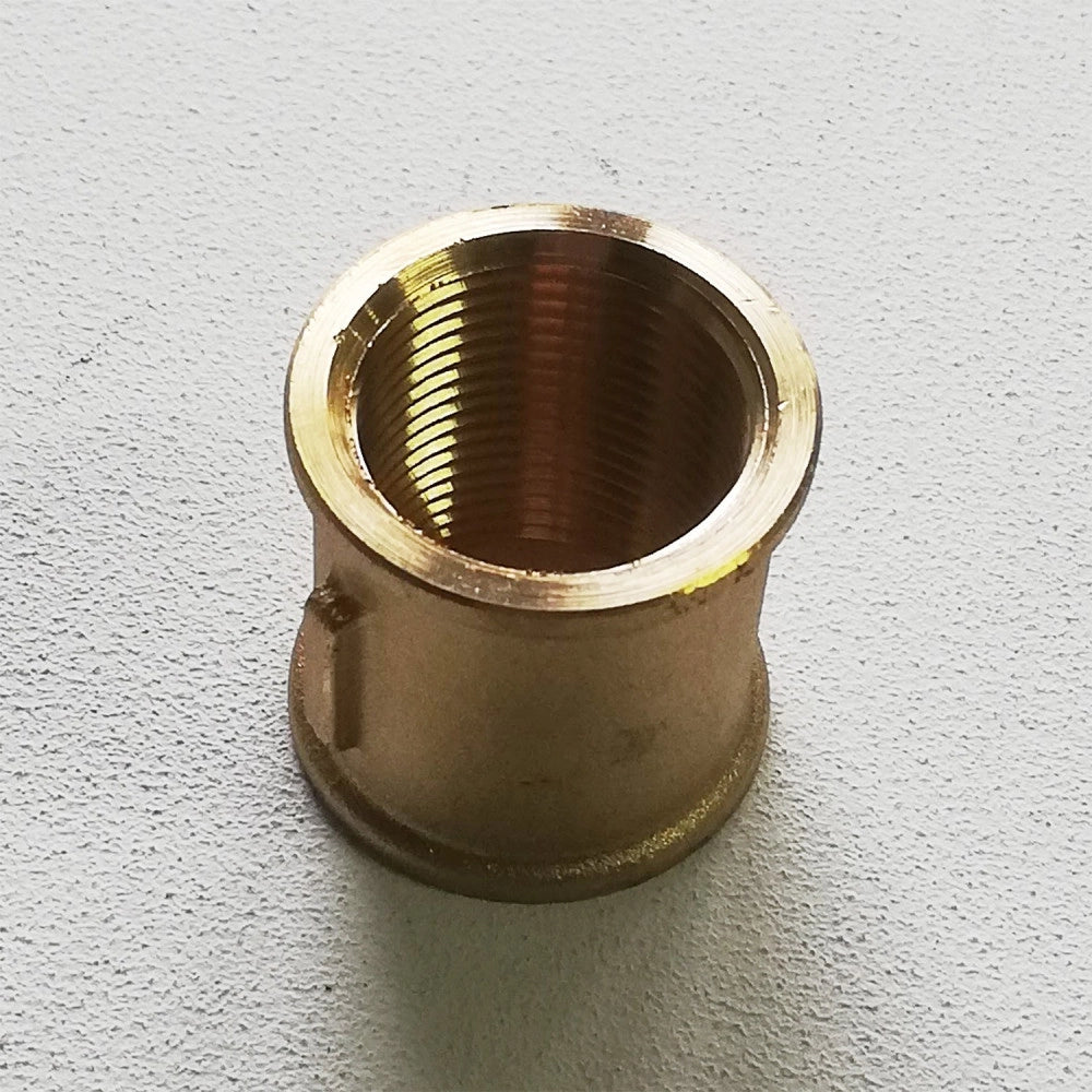 Manicotto da 3/8 ff in ottone