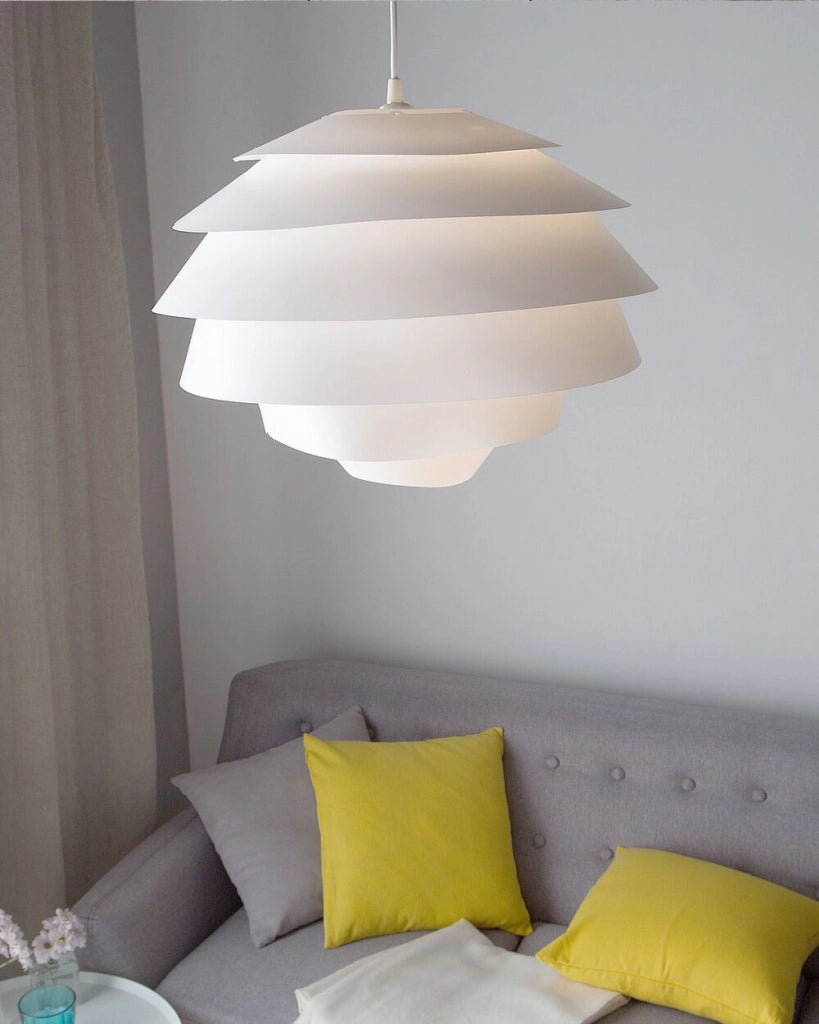 Lampada a Sospensione in Plastica Bianca a Forma di Globo Decorativa Moderna