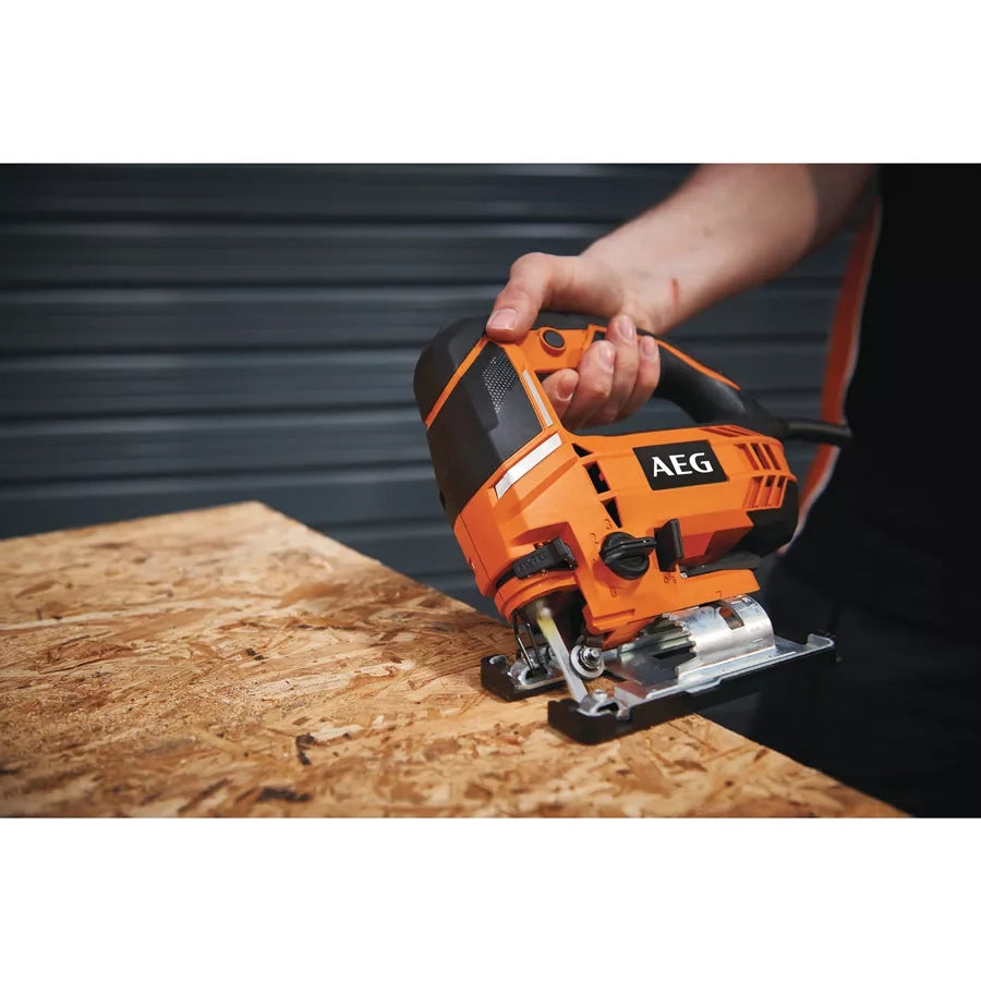 SEGHETTO ALTERNATIVO 'STEP 100X' AEG 700 Watt - AEG POWERTOOLS