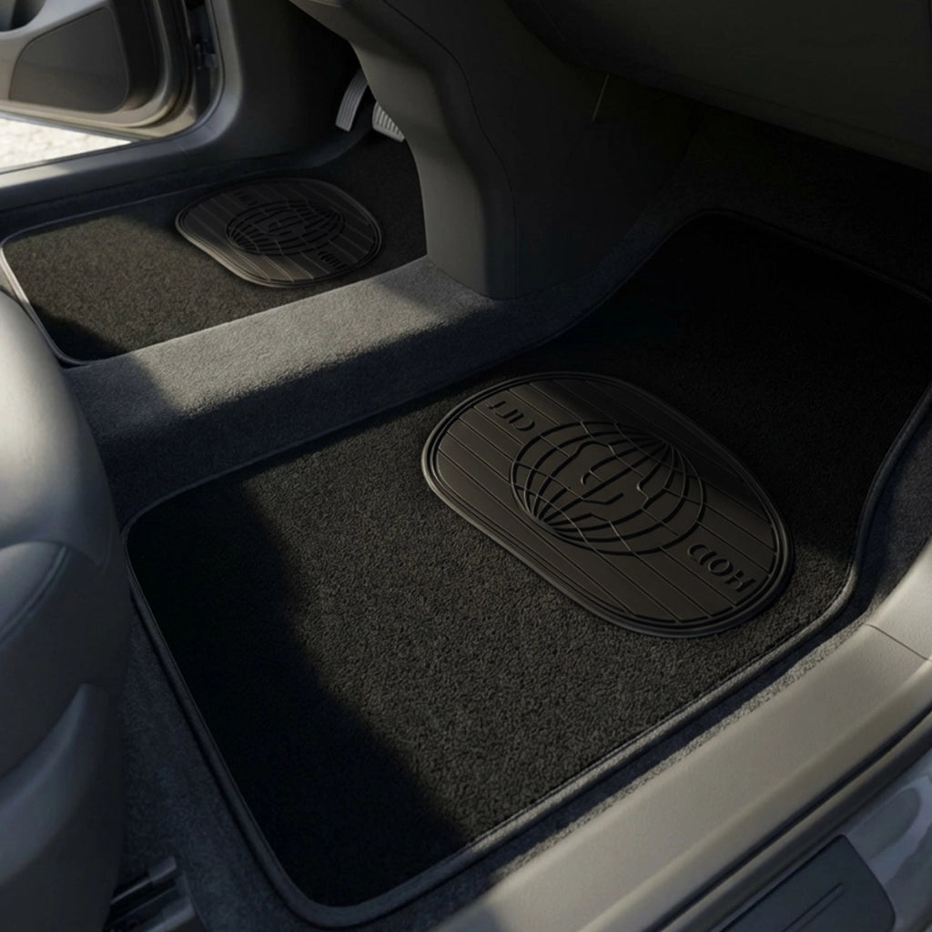Set di tappetini universali per auto in PVC ecologico Nero Avizar
