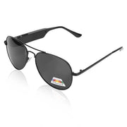 Sistema di protezione solare con cuffia Bluetooth in testa