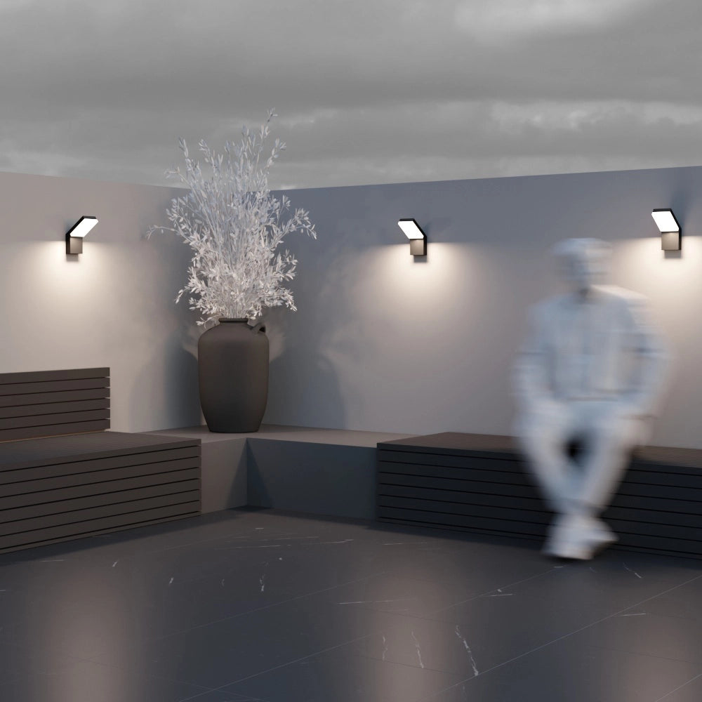 Maytoni Lampada da parete moderna Paso 1 luce LED integrato IP54 nero alluminio