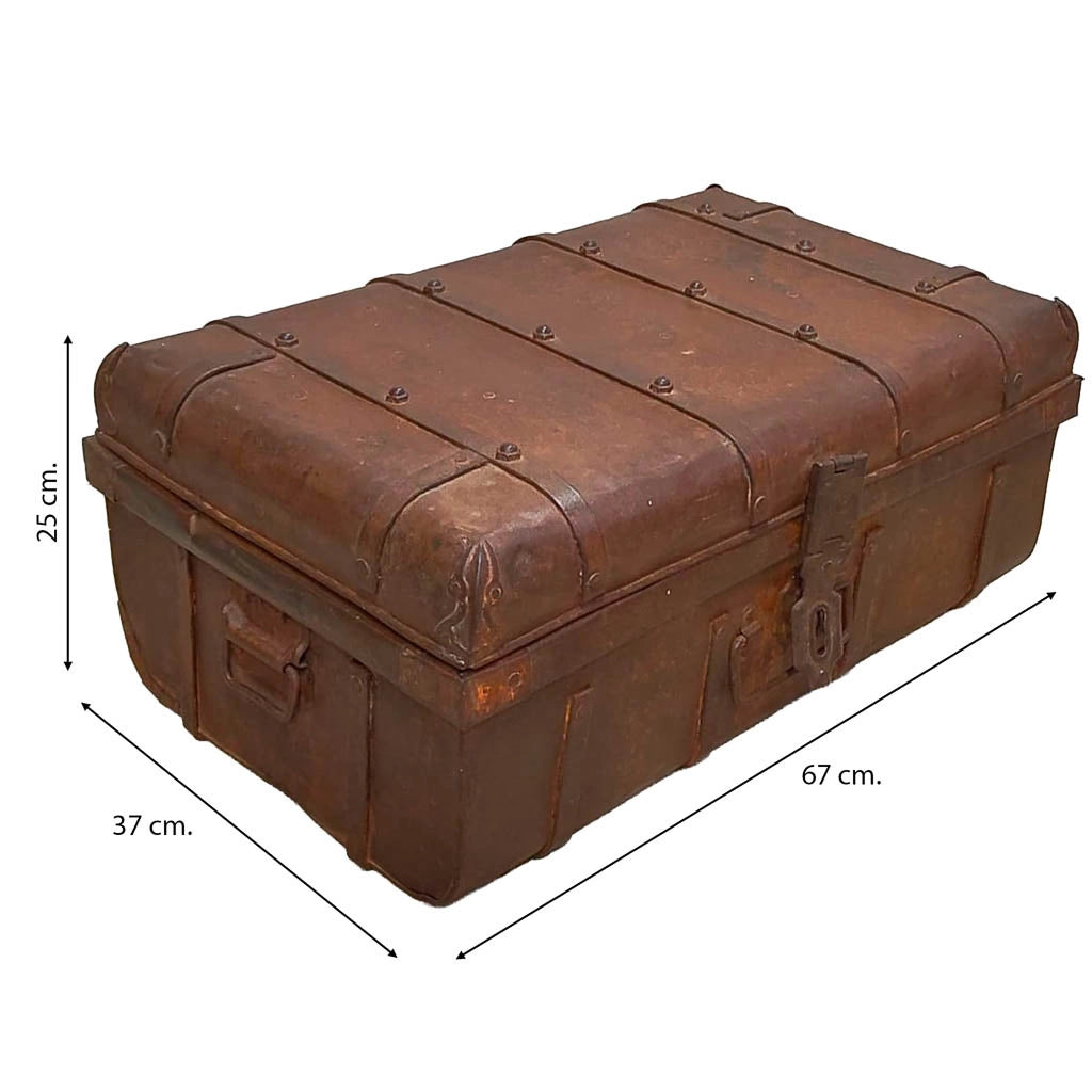 Valigia artigianale in metallo, 67x37x25h cm