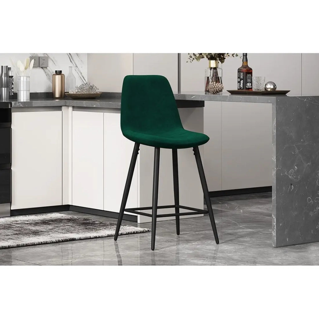 Sedia da bancone in velluto BOYLD, colore verde