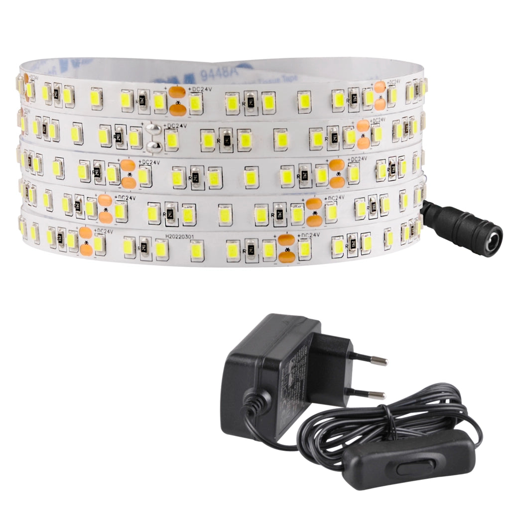 Kit striscia LED 24V 5m IP20 6500K alimentatore e interruttore