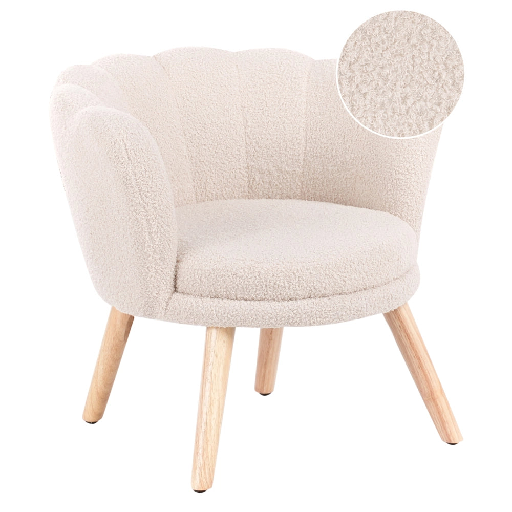 Poltrona per bambini con gambe in legno bouclè beige chiaro cameretta