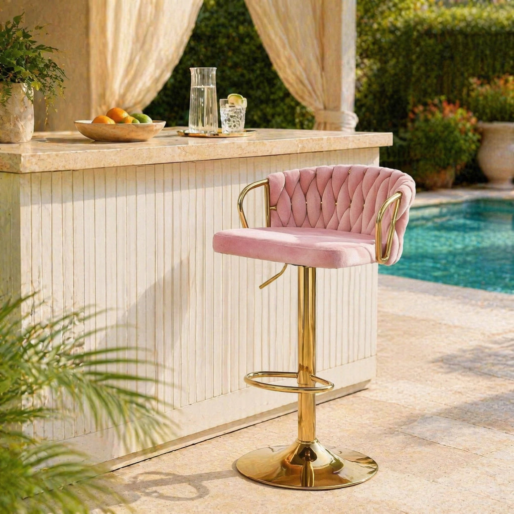 Sgabello bar girevole in velluto rosa con schienale, braccioli e altezza regolabile 77-98 cm