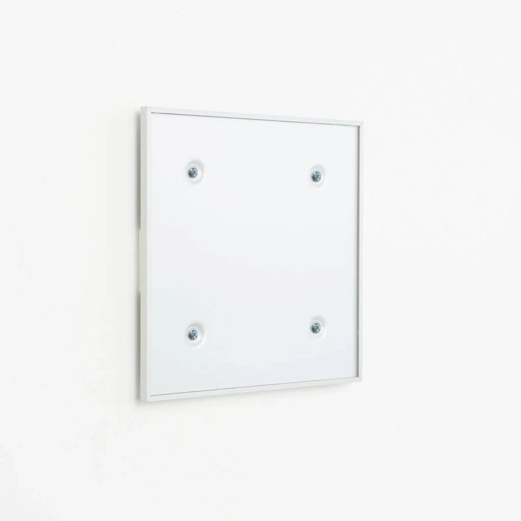Targa Linea piatta a parete - 10x15