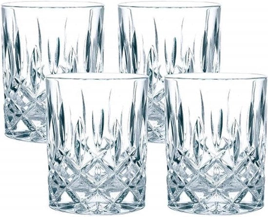 Set di quattro bicchieri da whisky trasparenti - 1 pezzo