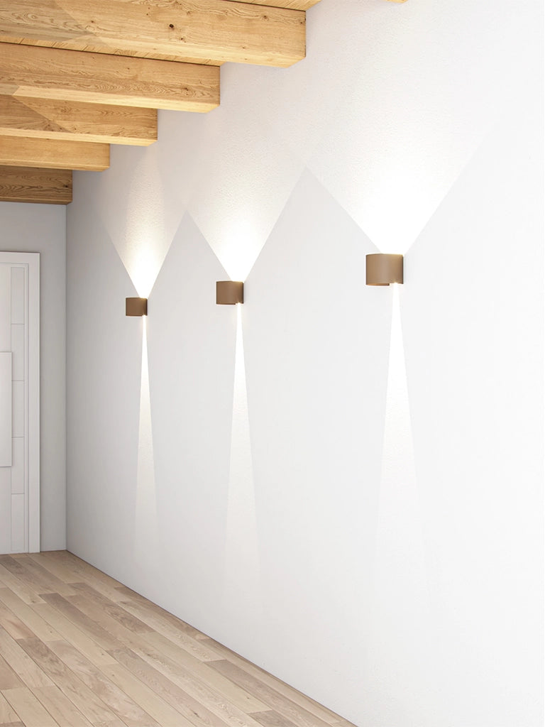 Lek Applique LED Quadrata da Parete per Interni ed Esterni 6,8W 2700K Bianco Opaco, Fascio Luce Regolabile 0-120 gradi IK04 IP54 Design Moderno
