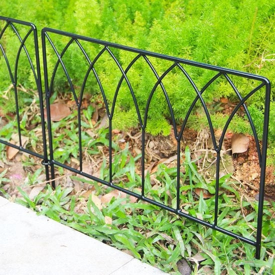 Set di recinzione decorativa metallica per giardino 406 cm x 23 m set di pannelli di barriera animale bordo.
