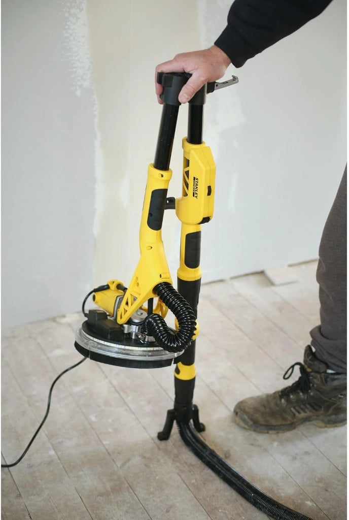 Levigatrice da muro Stanley FATMAX SFMEE500S 750W 225mm – Giraffa telescopica per cartongesso con LED e aspirazione polveri