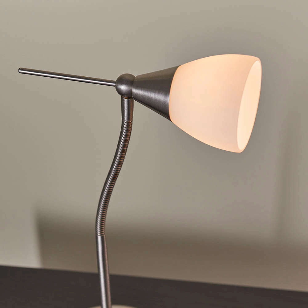 Lampada da scrivania industriale touch cromo satinato Endon