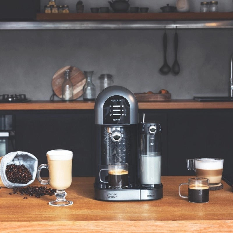 CECOTEC 01590 - Macchina da caffè semi-automatica Cumbia Power Instant-ccino 20 Chic Serie Nera