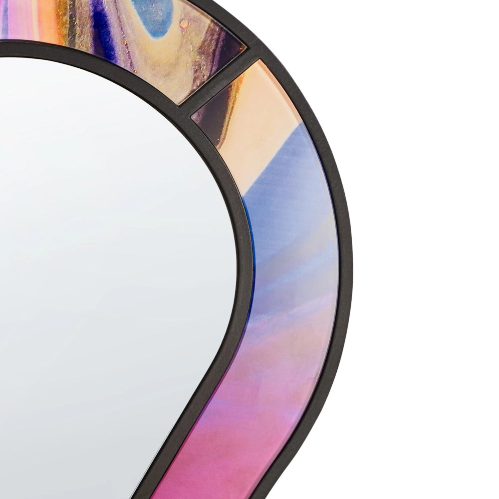 Specchio da parete di forma irregolare in vetro e MDF rosa stile moderno