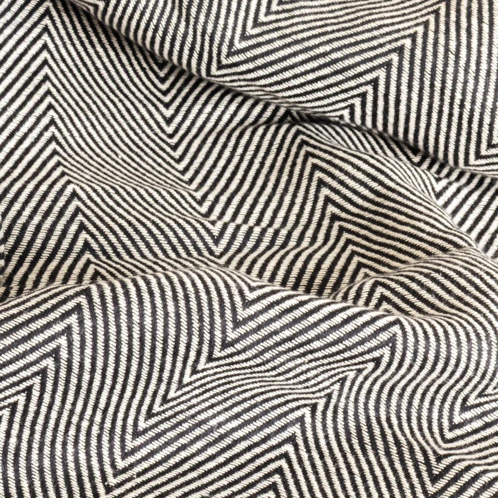 100% cotone plaid nero con frange 130x170cm ZIGGY