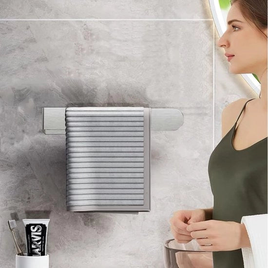 Supporto asciugamani per bagno 

Supporto asciugamani per bagno con 3 livelli