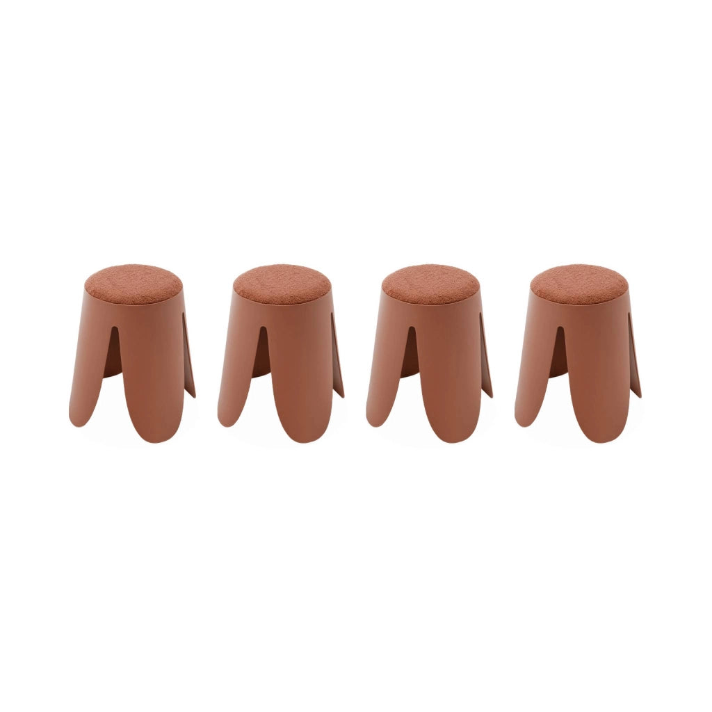 Set 4 sgabelli impilabili in bouclé, terracotta
