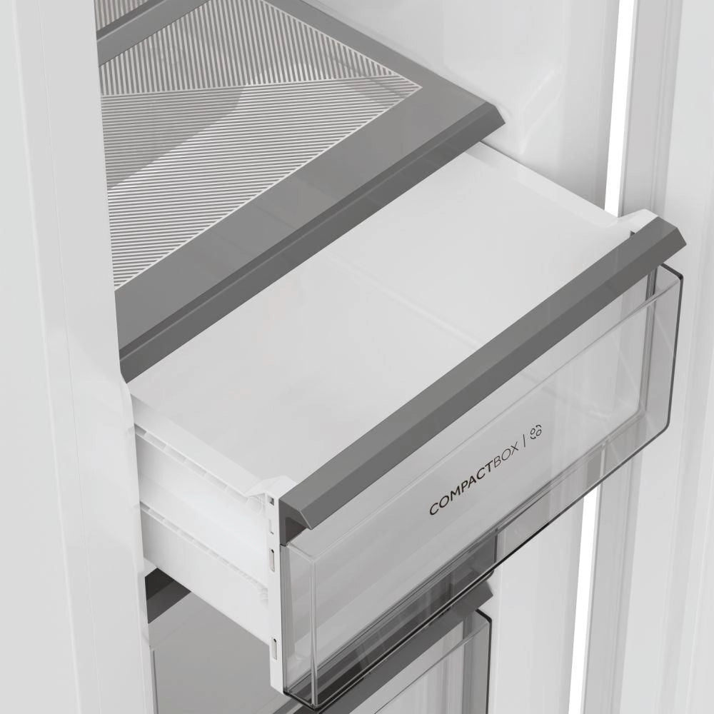 Haier INSTASWITCH H4F272WEH1 Congelatore verticale Libera installazione 276 L Bianco