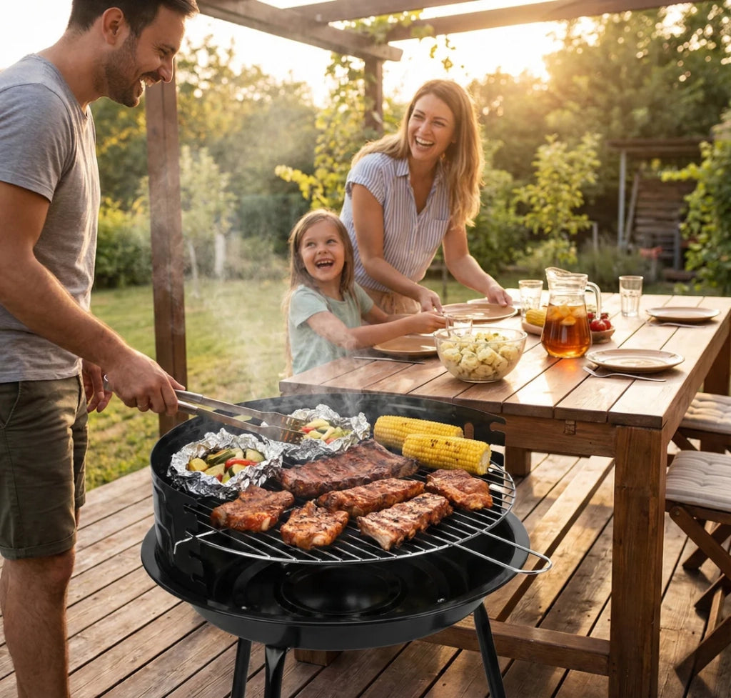 Barbecue a Carbone Portatile Ø 36cm con Griglia Regolabile e Paravento