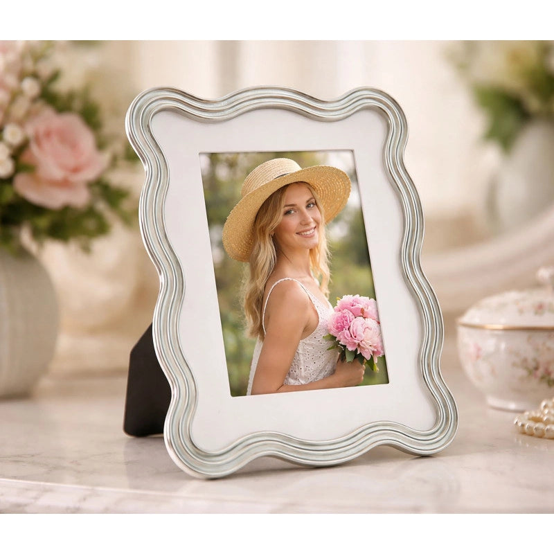 Cornice Elizabeth Celeste cm 17,5x1,3x22,5 (misura Interna cm 15x20)
