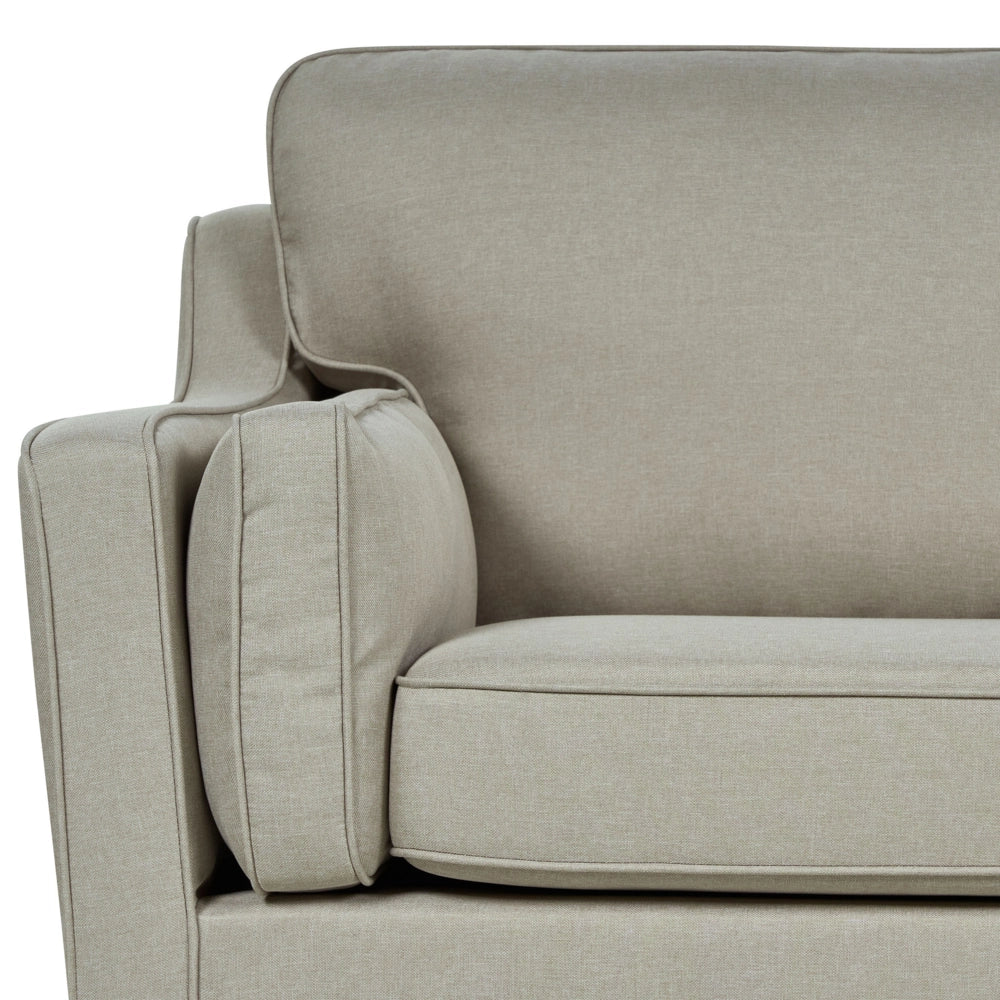 Divano moderno a 3 posti imbottito in tessuto beige e gambe in legno stile classico e moderno