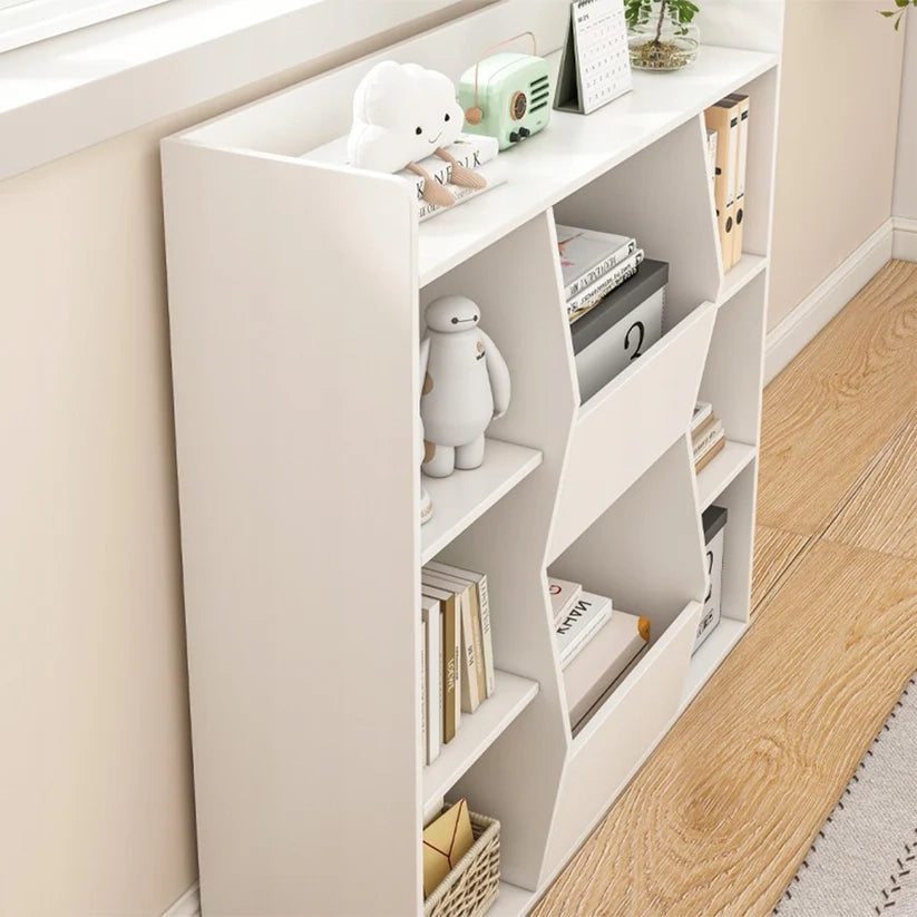 Libreria da 106x30x104 cm in finitura bianca, elegante e moderna.
