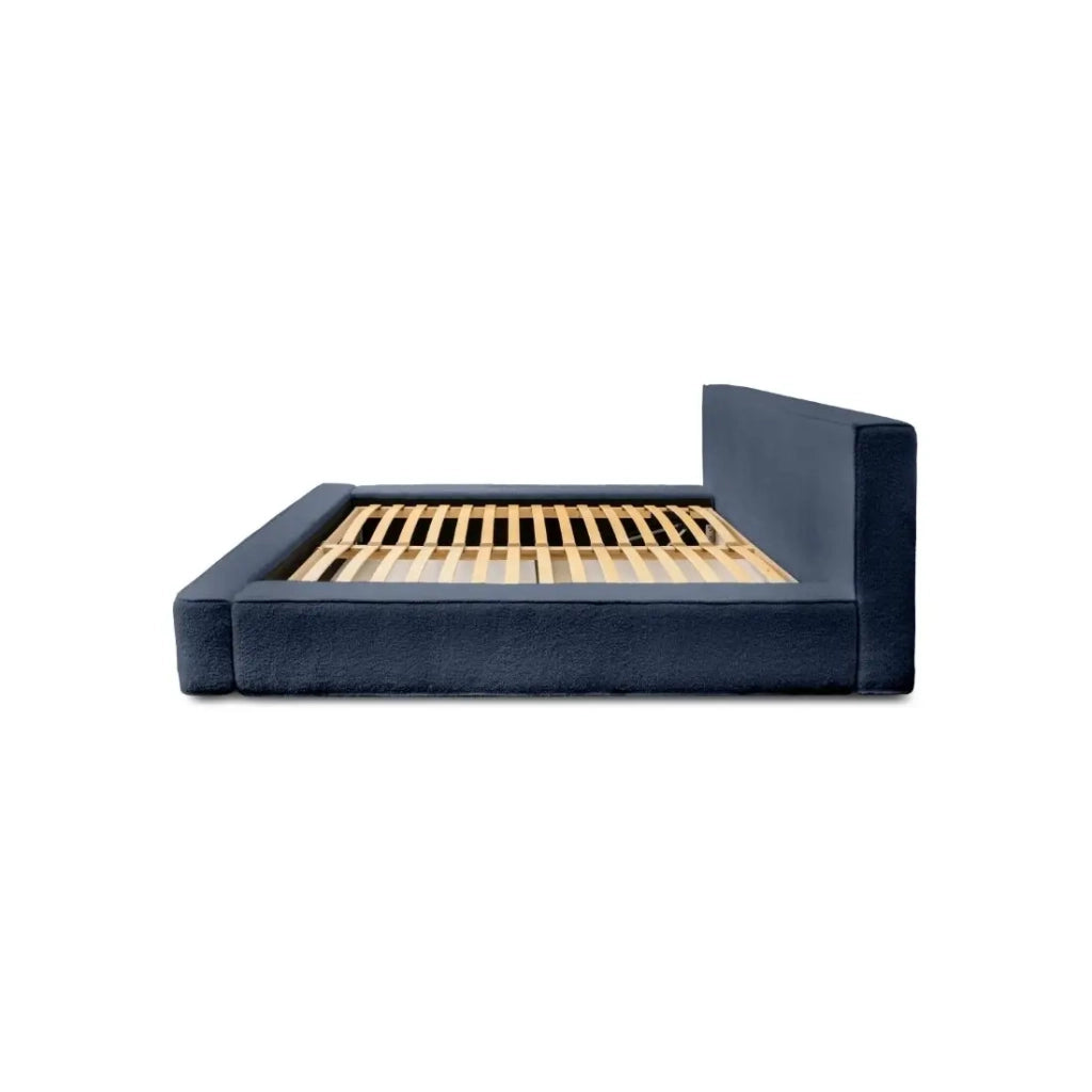 Letto con contenitore VELORA – Blu acciaio bouclé – 140x200 cm – Tessuto velluto morbido – Rete sollevabile – Spazio di stoccaggio integrato