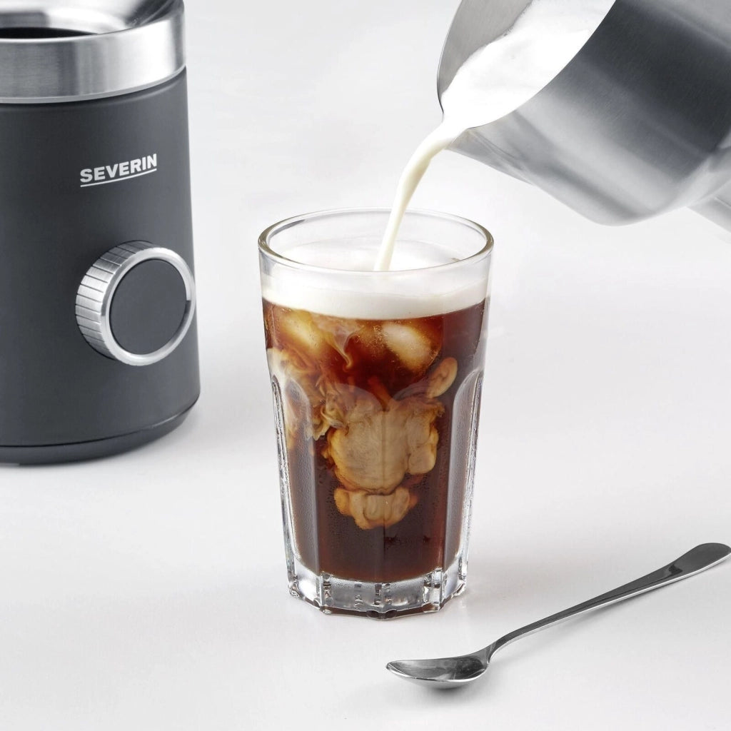Severin SM3587 Spuma 700 Plus Montalatte 700 ml 13 programmi Acciaio inox colore Nero