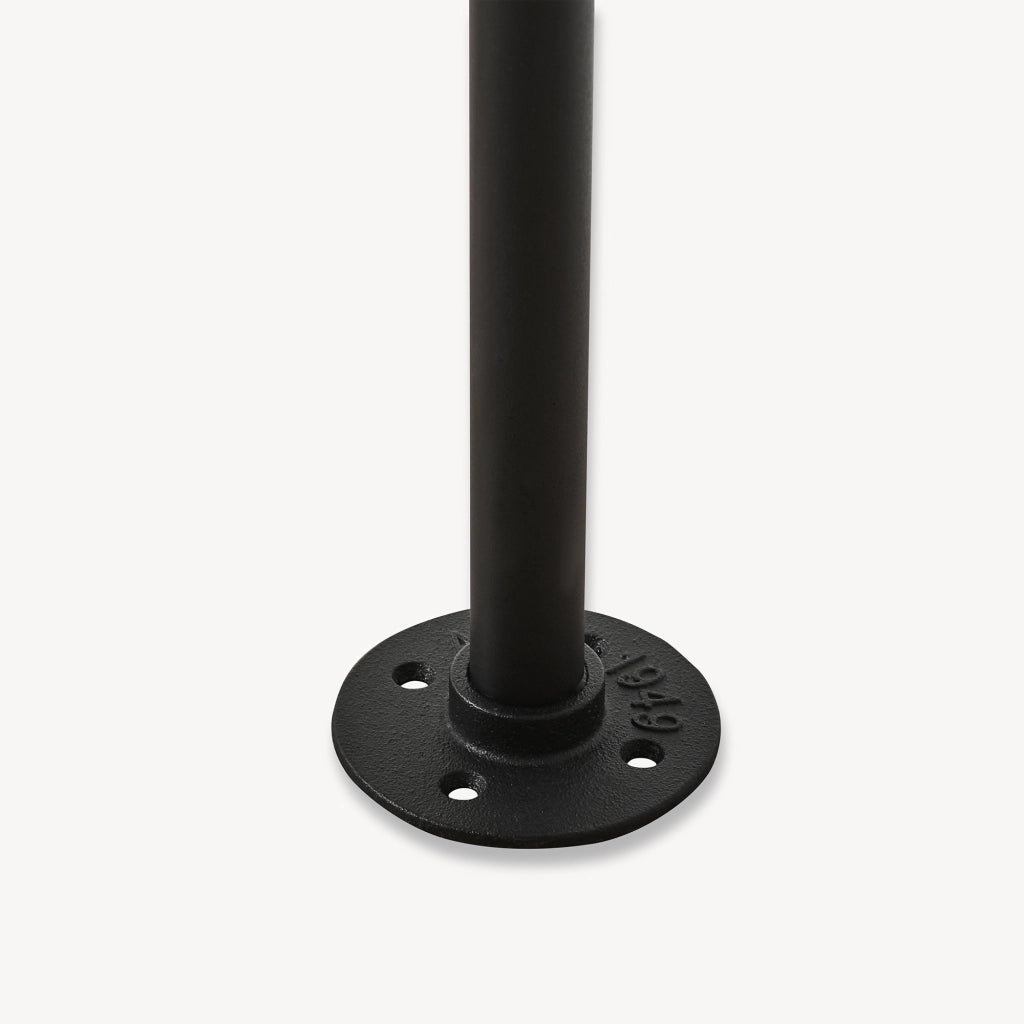 Stand Appendiabiti Kenävatka da Parete in Acciaio con Barra Porta Abiti 222x201x31 cm - Nero [en.casa]