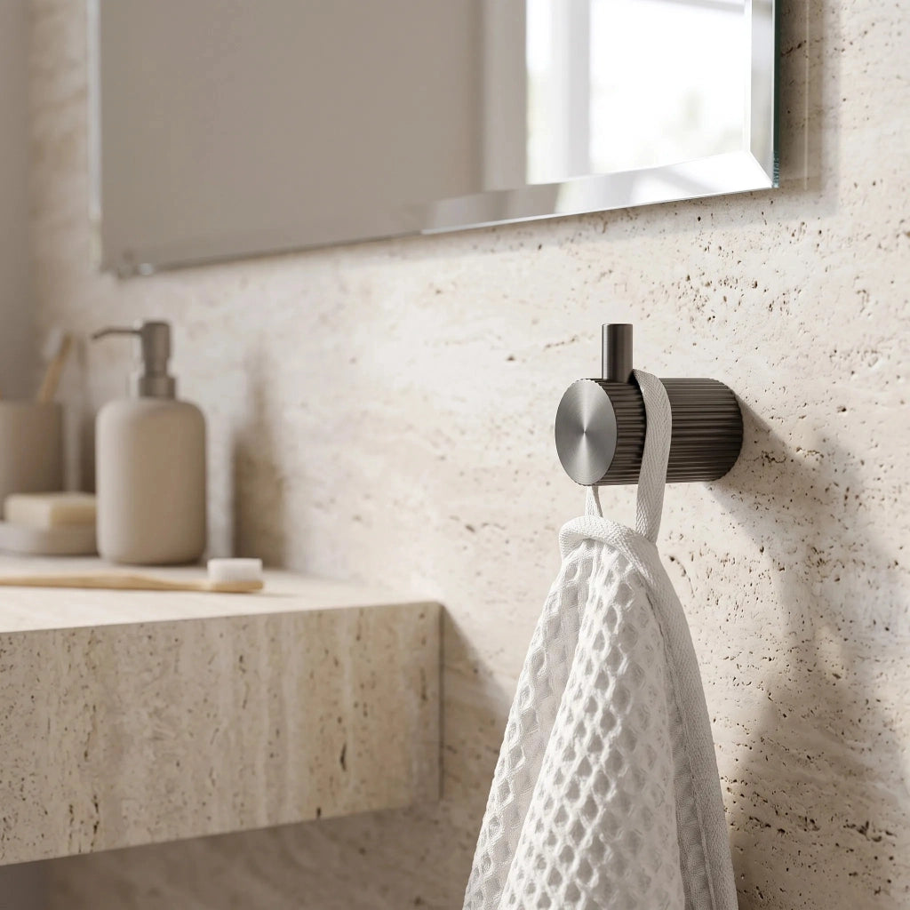 Appendino Da Bagno 64104 Solo Titan