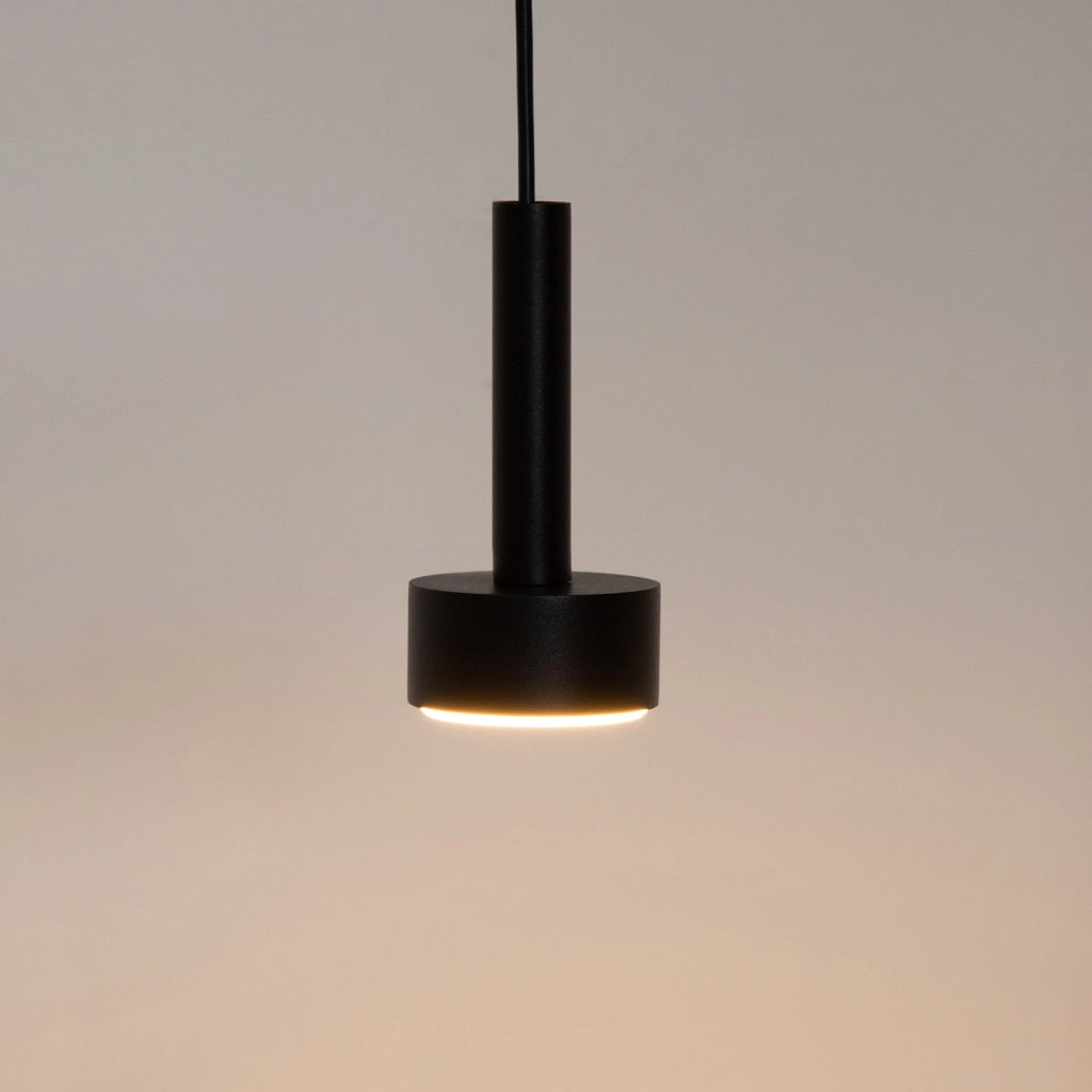 Lampada a sospensione STAMP nera spot orientabile Sigma