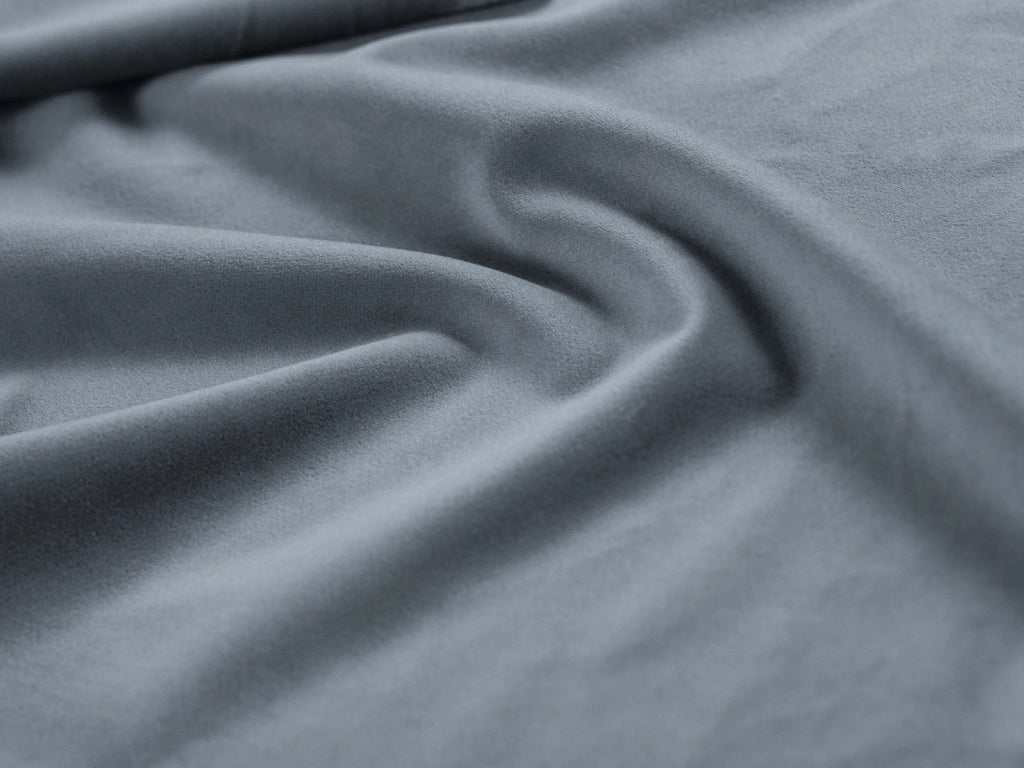 Cosmopolitan Design - Divano "Vienna" 3 posti in velluto azzurro 