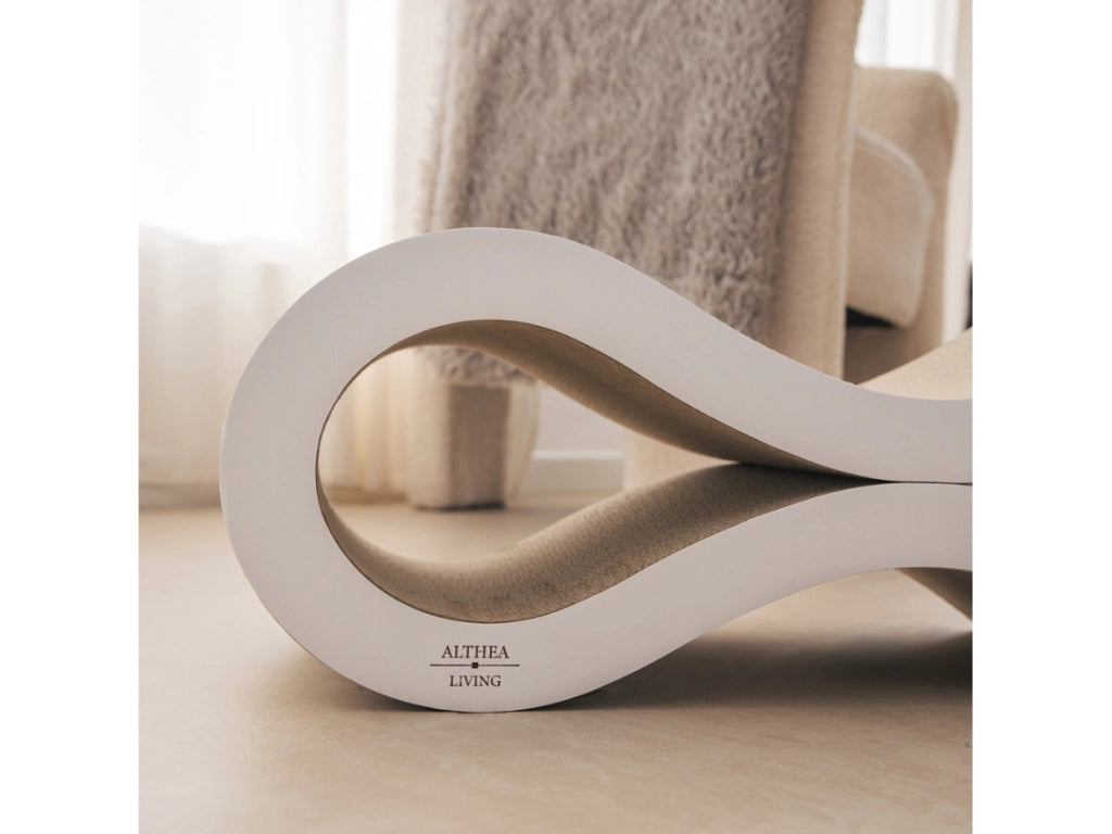 Tiragraffi ondulato per gatti MARINA con base antiscivolo in cartone riciclato 50 x 23 x 21,9 cm