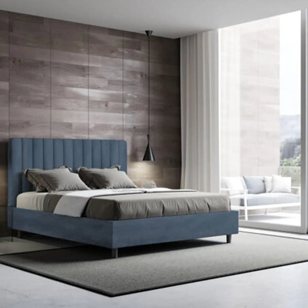 Letto matrimoniale francese con rete imbottito 140x210 microfibra blu Agueda