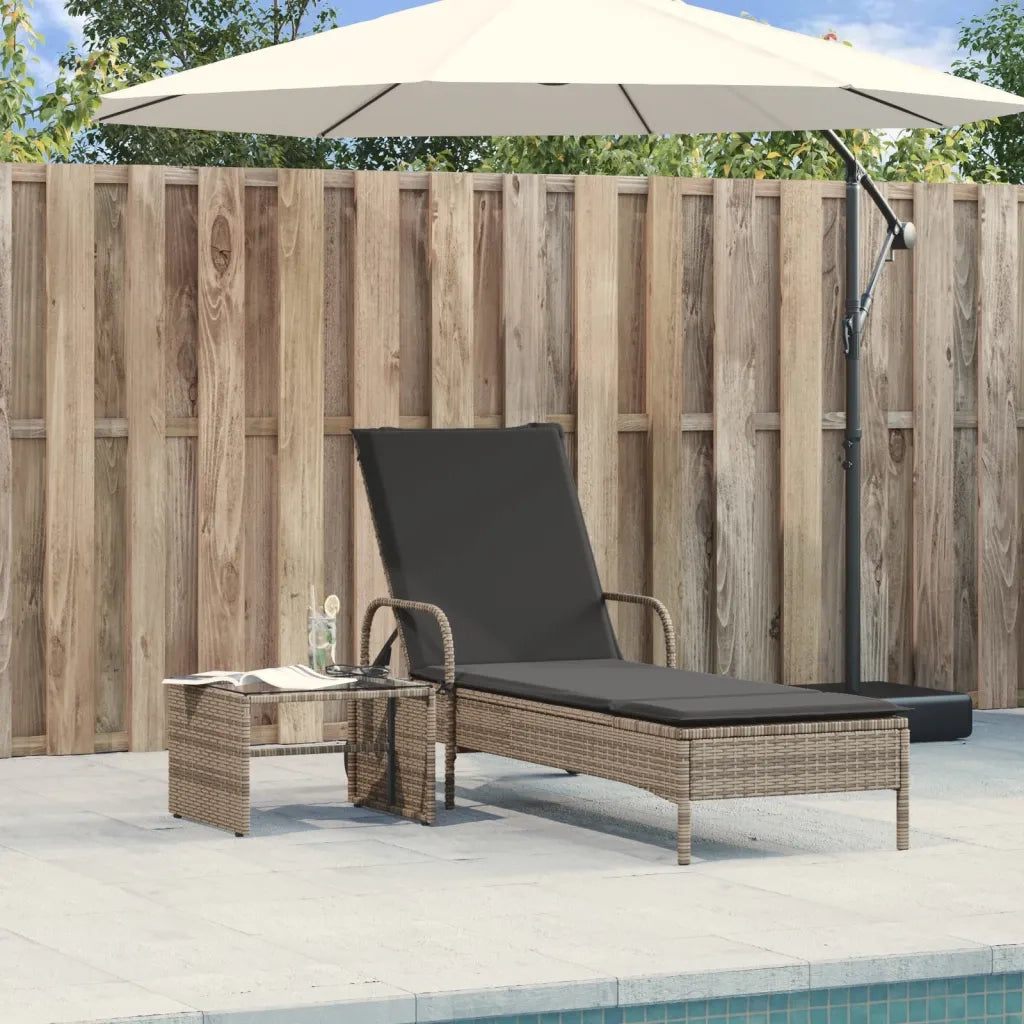 Lettino Prendisole con Ruote e Cuscino in Polyrattan Grigio 368310