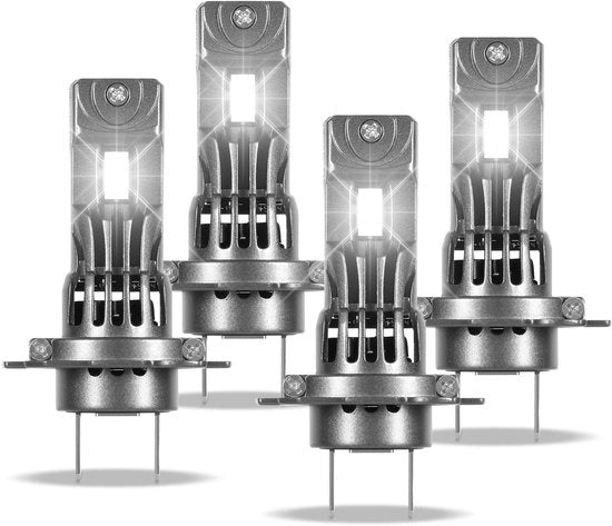 Set di 4 lampade LED di testa 30W 12V 2500LM 6500K luce bianca fredda auto regolabile grande luce sostituzione