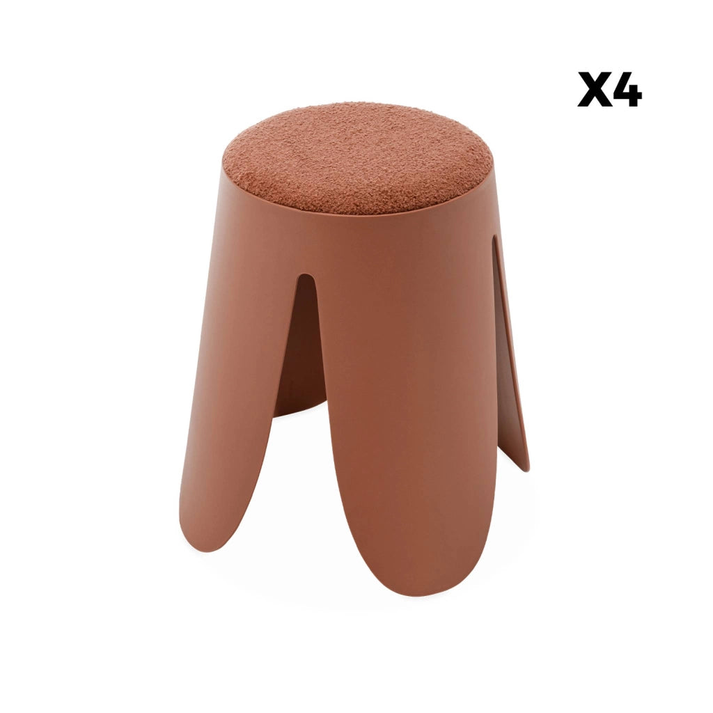 Set 4 sgabelli impilabili in bouclé, terracotta