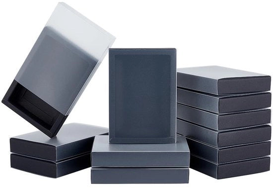 Scatola di Regalo 16 Unità - Scatola in Carta Nera - Coperchio in Plastica Opalescente - Scatola per Gioielli - Scatola di Matrimonio - Dimensioni 13,8 x 9,7 x 2,5 cm - Scatola di Regalo
