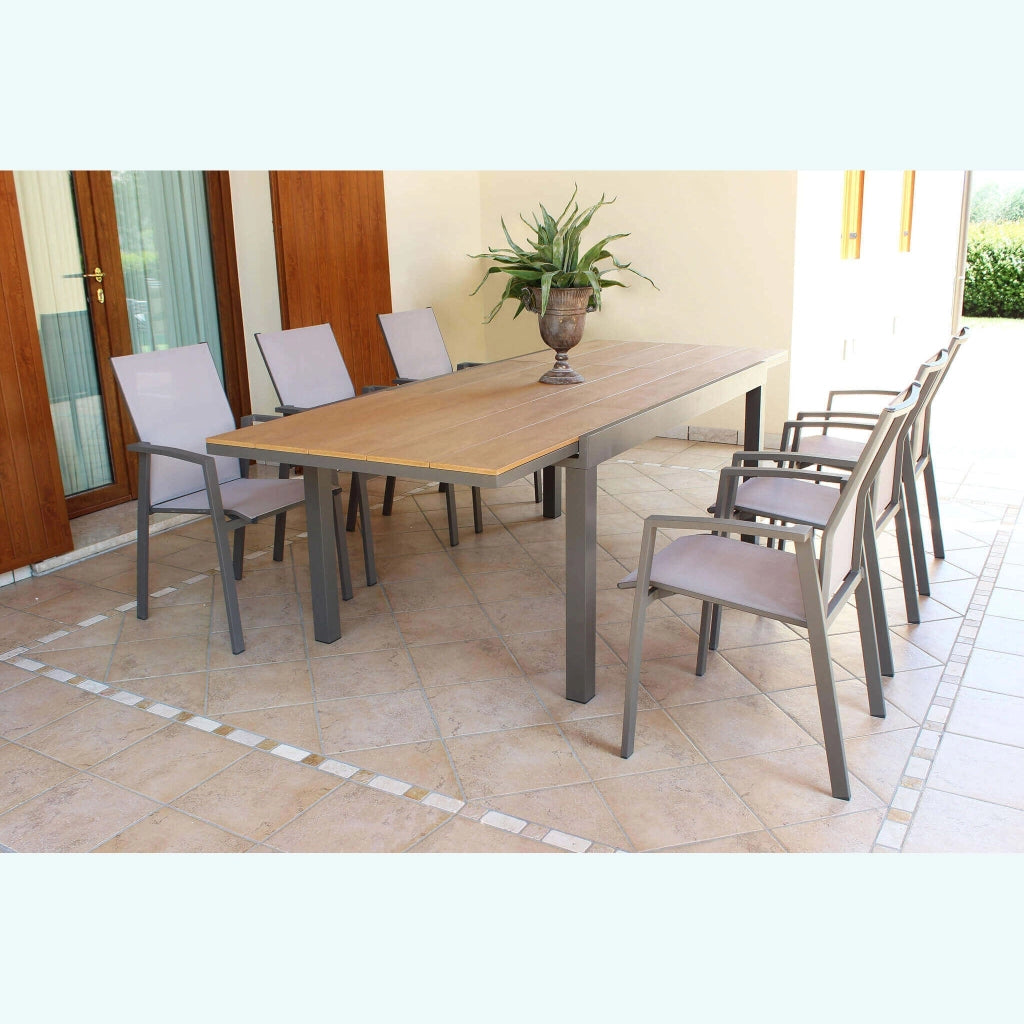 Tavolo da Giardino Allungabile piano in finto Legno 160/240x95 - URBAN