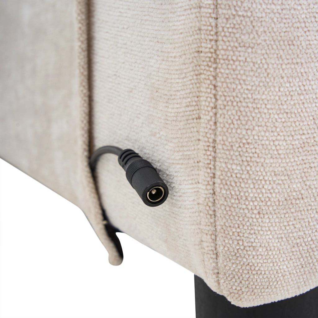 Divano angolare 3 posti beige con pouf modulare, 2 portabicchieri, USB e Type-C, 202x137x80 cm