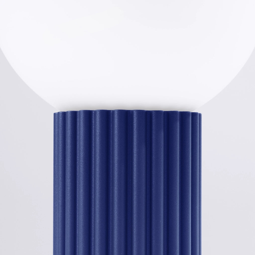 Lampada da tavolo HALO ultramarine
