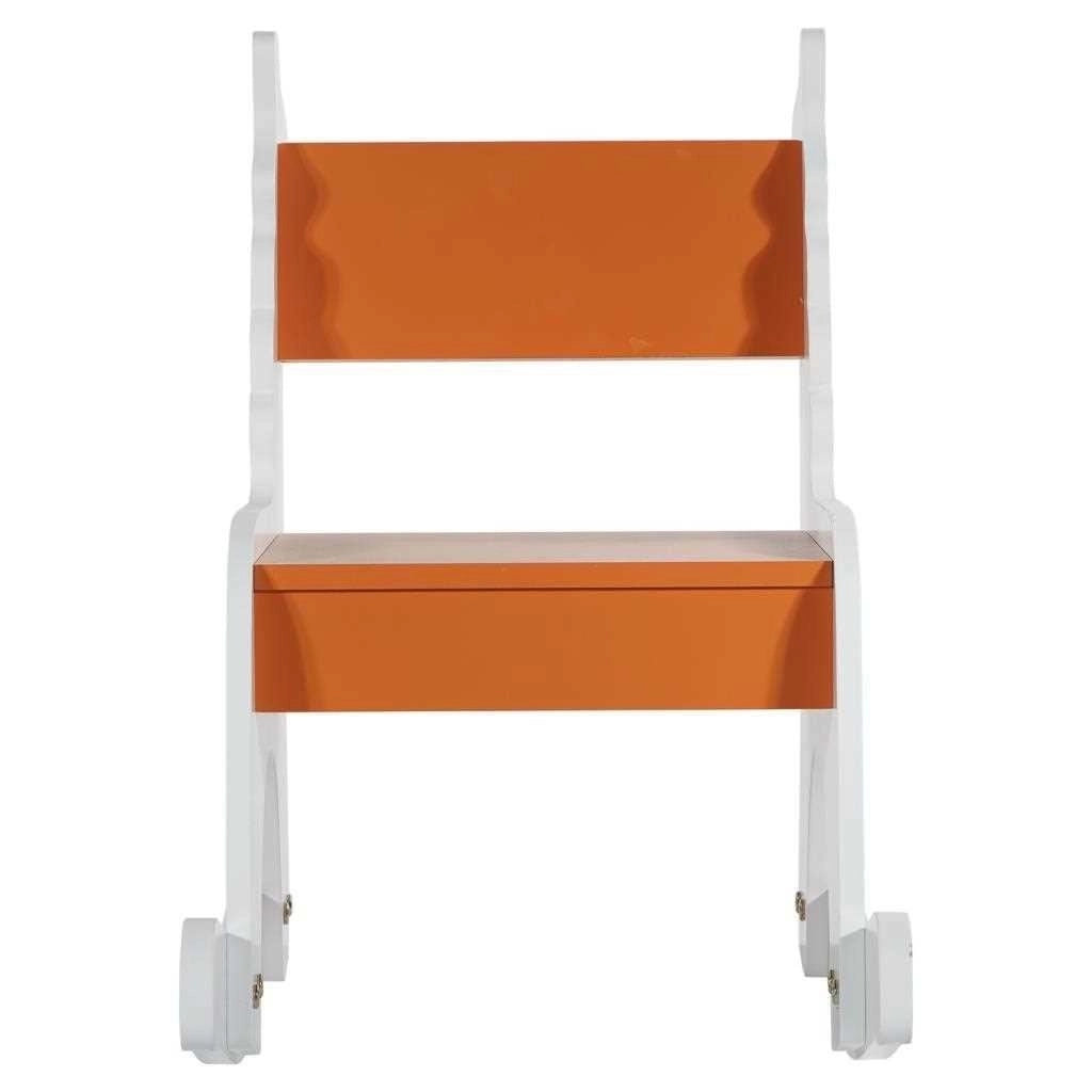 Mecedora infantil de madera con lacado naranja 33x55x51.5