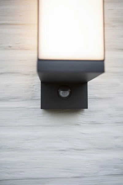 Applique esterna Cuba LED 13W sensore antracite Lutec