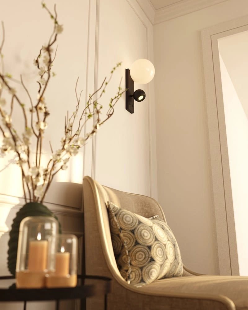 Applique ATOM nera con sfera bianca LED 10W Maxlight W0351